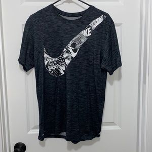 Nike Mens Black Short Sleeve T-Shirt Dry-Fit Medium